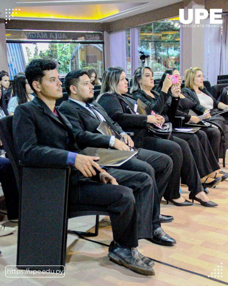 Práctica Profesional: Un Vistazo a la Preparación Integral de Estudiantes de Ciencias de la Educación